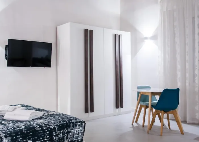 Dada Suite